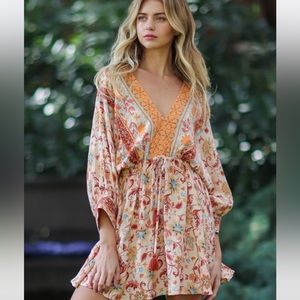 New Women’s Tan Print Bohemian Dolman Sleeve Romper NWT